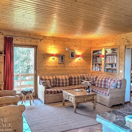 Chardon Bleu Chalet